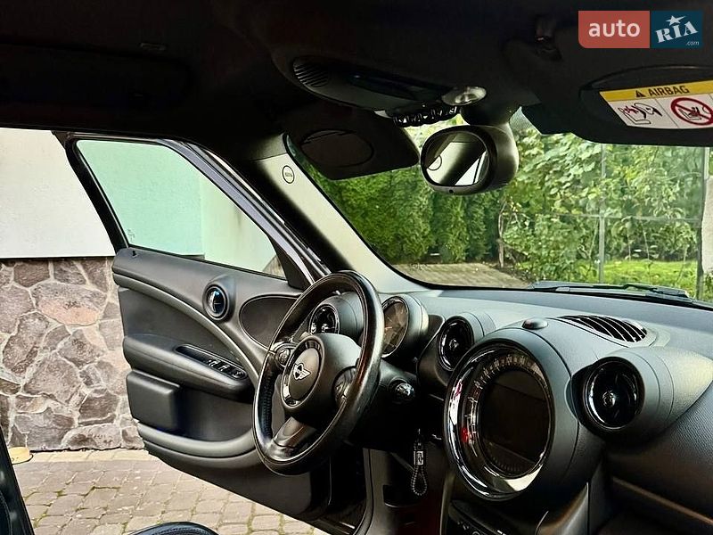 Хэтчбек MINI Cooper 2015 в Городке