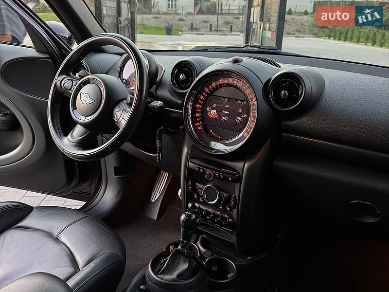 Хэтчбек MINI Cooper 2015 в Городке