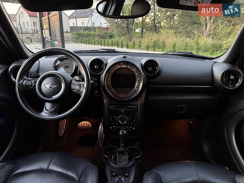 Хэтчбек MINI Cooper 2015 в Городке