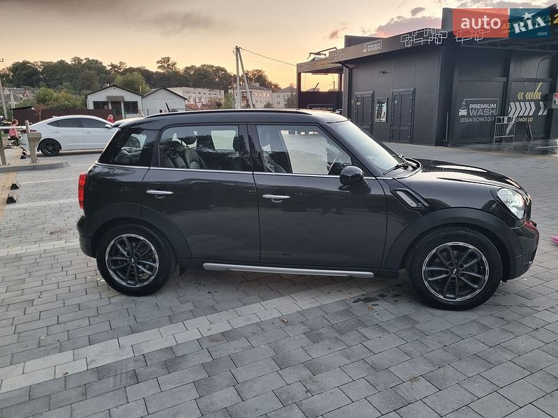 Хэтчбек MINI Cooper 2015 в Городке