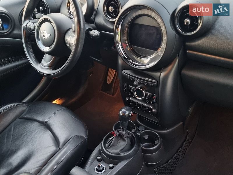 Хэтчбек MINI Cooper 2015 в Городке