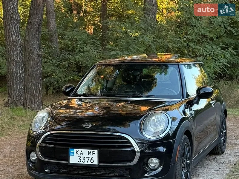 MINI Cooper 2019