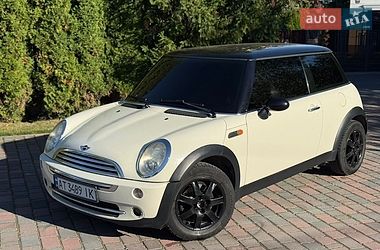 Хетчбек MINI Cooper 2004 в Івано-Франківську