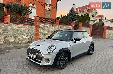 Хэтчбек MINI Cooper 2021 в Хмельницком Хэтчбек MINI Cooper 2021 в Хмельницком