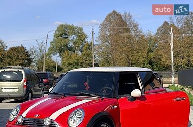 Хэтчбек MINI Cooper 2003 в Черновцах
