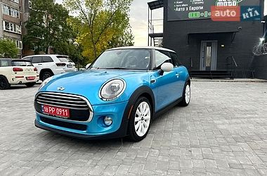 Хетчбек MINI Cooper 2017 в Вараші