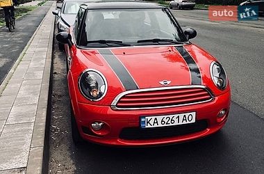 Хэтчбек MINI Cooper 2010 в Киеве