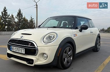 Хетчбек MINI Cooper 2016 в Тернополі