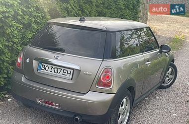 Хетчбек MINI Cooper 2011 в Трускавці