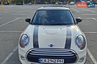 Хэтчбек MINI Cooper 2015 в Броварах