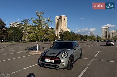 Хэтчбек MINI Cooper 2014 в Киеве