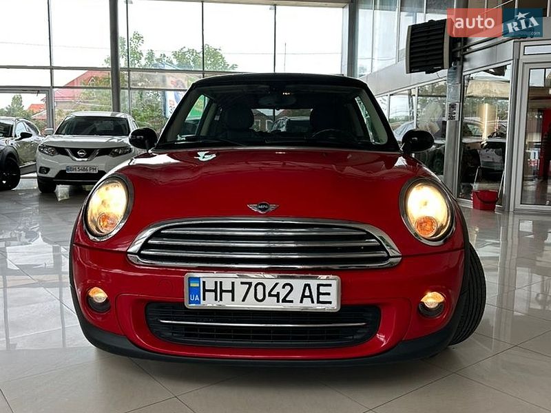 MINI Cooper 2013