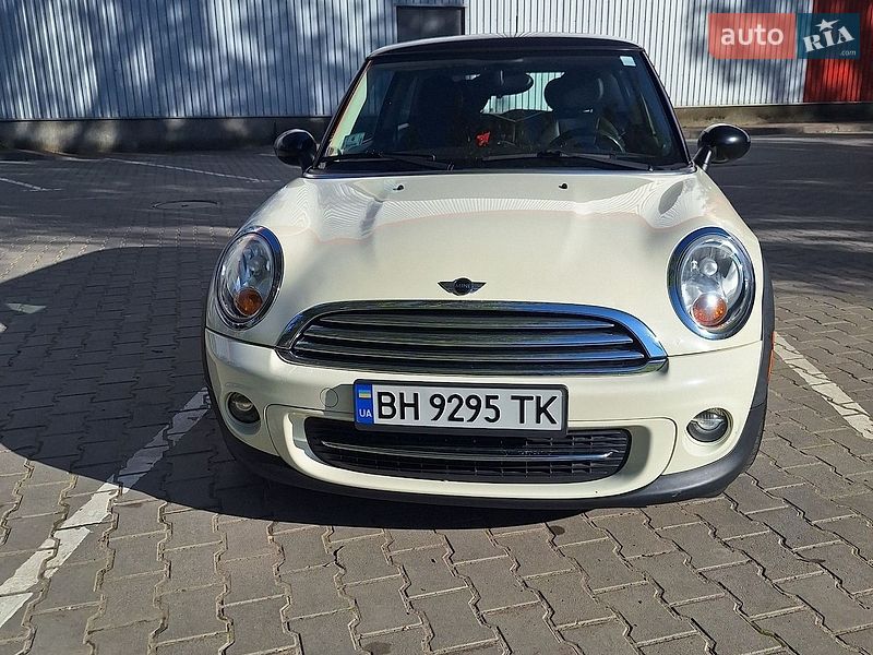 Хэтчбек MINI Cooper 2011 в Одессе