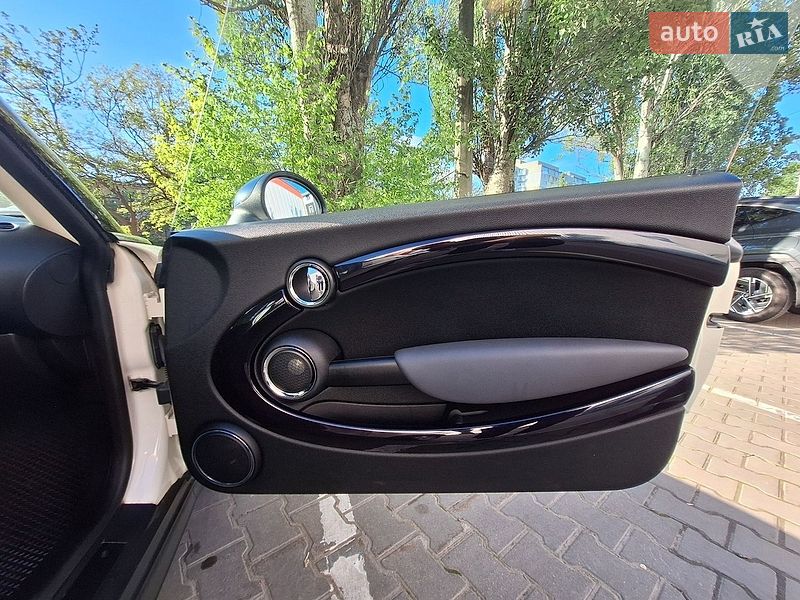 Хэтчбек MINI Cooper 2011 в Одессе