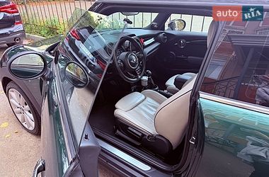 Хэтчбек MINI Cooper 2017 в Чернигове