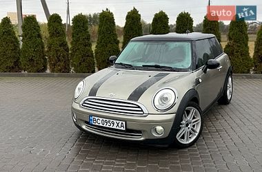 Хэтчбек MINI Cooper 2007 в Львове