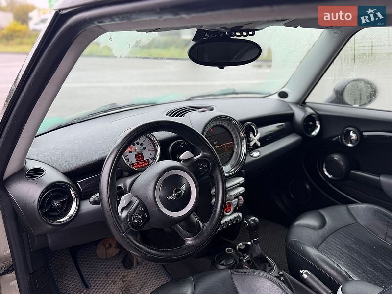 Хэтчбек MINI Cooper 2007 в Львове