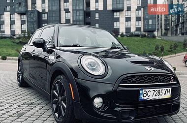 mini cooper 2018 в Львов от профессионального продавца Петро