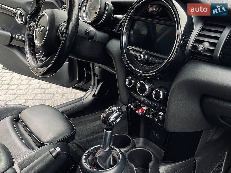 Хетчбек MINI Cooper 2018 в Львові