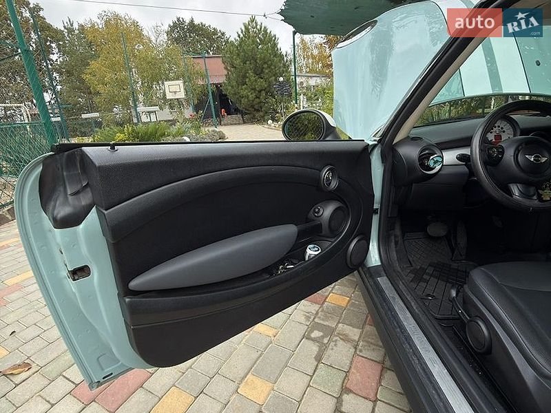 Хэтчбек MINI Cooper 2012 в Одессе