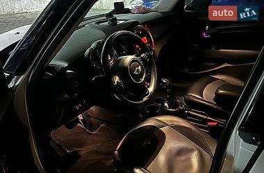 Хетчбек MINI Cooper 2016 в Львові фото 11 Хетчбек MINI Cooper 2016 в Львові
