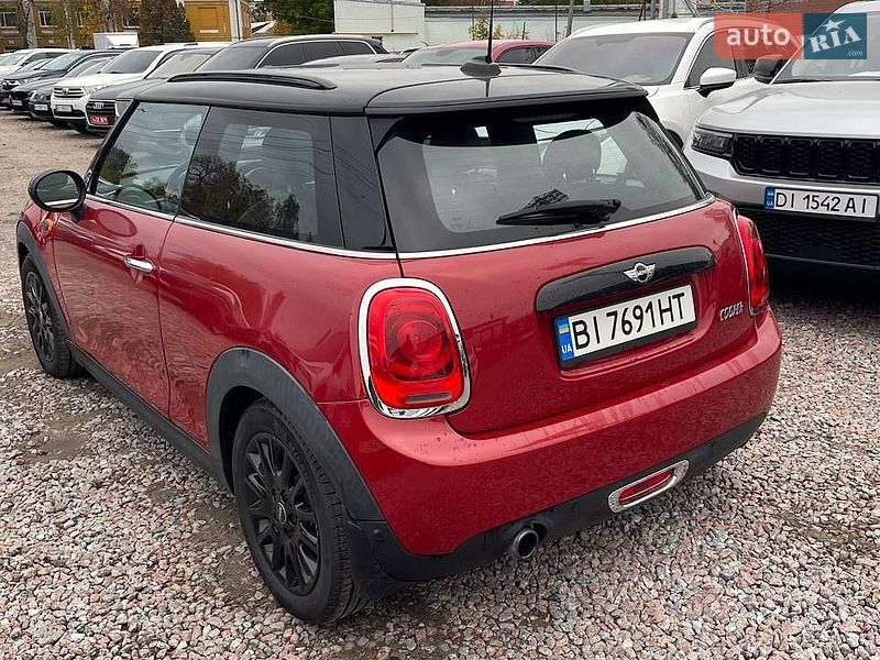 Хэтчбек MINI Cooper 2016 в Полтаве фото 5 Хэтчбек MINI Cooper 2016 в Полтаве