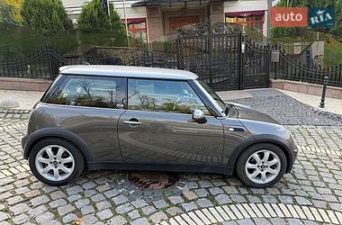 Хетчбек MINI Cooper 2006 в Києві фото 11 Хетчбек MINI Cooper 2006 в Києві