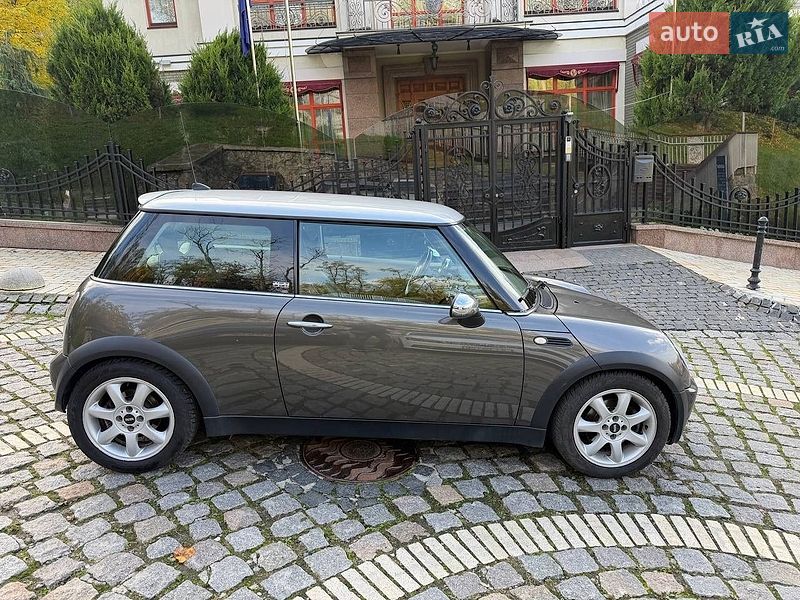 Хетчбек MINI Cooper 2006 в Києві фото 11 Хетчбек MINI Cooper 2006 в Києві