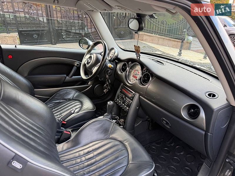 Хетчбек MINI Cooper 2006 в Києві фото 26 Хетчбек MINI Cooper 2006 в Києві