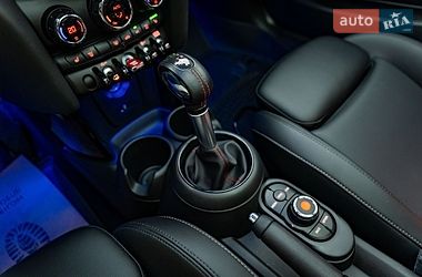 Хэтчбек MINI Cooper 2019 в Киеве