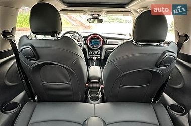 Хетчбек MINI Cooper 2018 в Дніпрі
