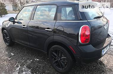 Хэтчбек MINI Countryman 2016 в Киеве