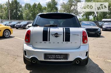 Хэтчбек MINI Countryman 2014 в Киеве