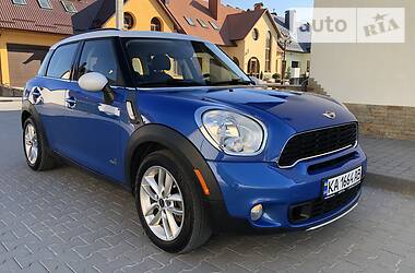 Позашляховик / Кросовер MINI Countryman 2013 в 