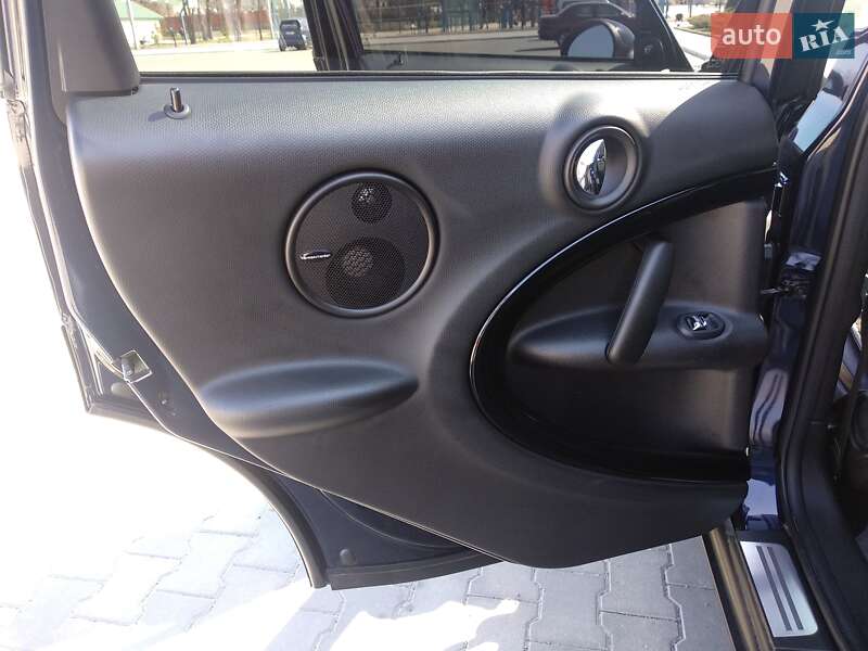 Внедорожник / Кроссовер MINI Countryman 2016 в Измаиле