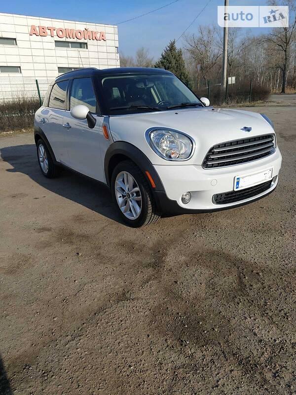 Хэтчбек MINI Countryman 2014 в Днепре