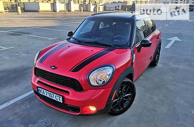 Хэтчбек MINI Countryman 2011 в Киеве