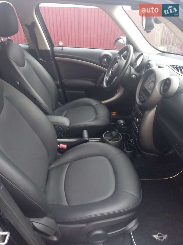Хэтчбек MINI Countryman 2011 в Черновцах