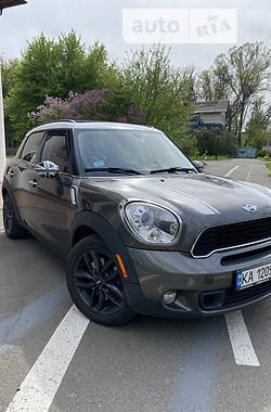 Хэтчбек MINI Countryman 2010 в Киеве