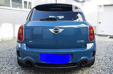 Седан MINI Countryman 2011 в Обухові