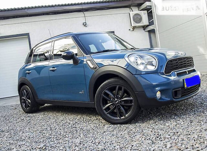 Внедорожник / Кроссовер MINI Countryman 2011 в Обухове