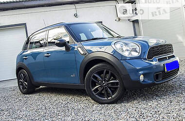 Внедорожник / Кроссовер MINI Countryman 2011 в Обухове