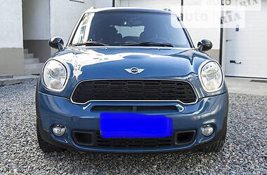 Внедорожник / Кроссовер MINI Countryman 2011 в Обухове