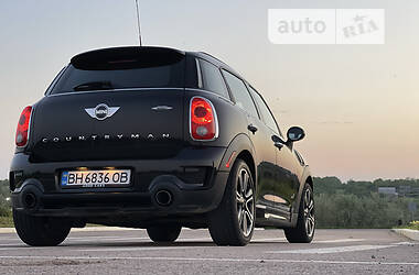 Внедорожник / Кроссовер MINI Countryman 2013 в 