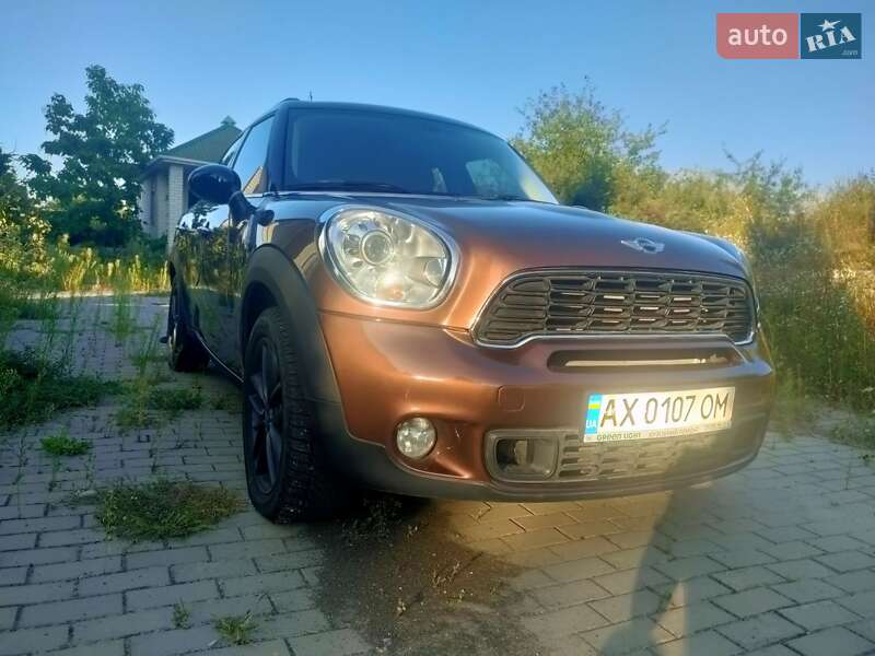 Хэтчбек MINI Countryman 2013 в Харькове