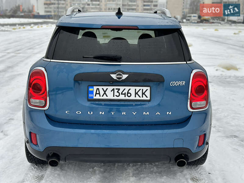 Хэтчбек MINI Countryman 2017 в Киеве