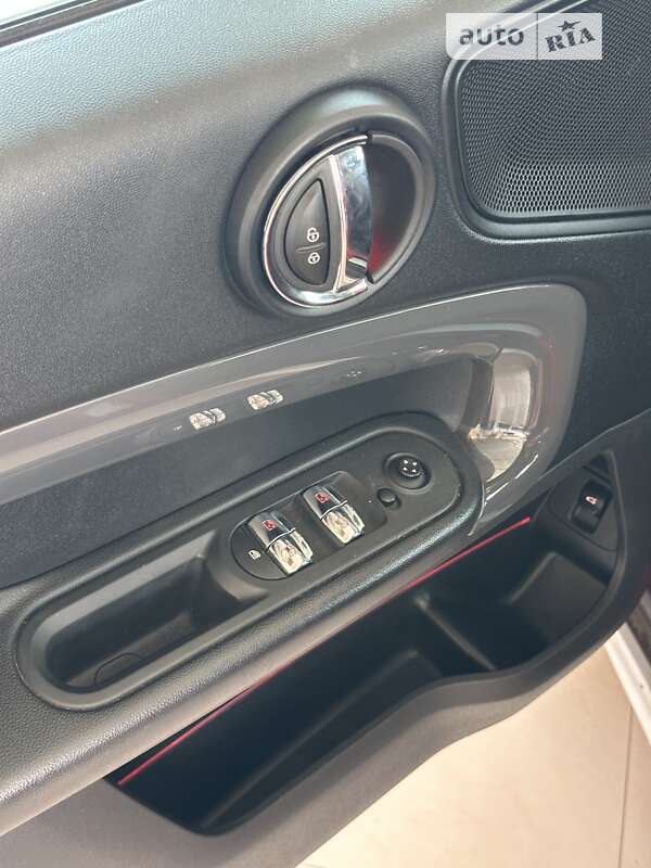 Хетчбек MINI Countryman 2019 в Одесі фото 11 Хетчбек MINI Countryman 2019 в Одесі