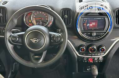 Хетчбек MINI Countryman 2019 в 