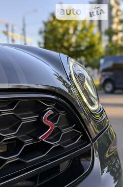 Хэтчбек MINI Countryman 2017 в 