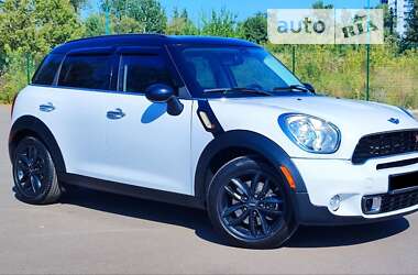 Хэтчбек MINI Countryman 2013 в Киеве